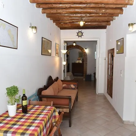 Scala Di Korthi Ground Floor Ormos (Andros)