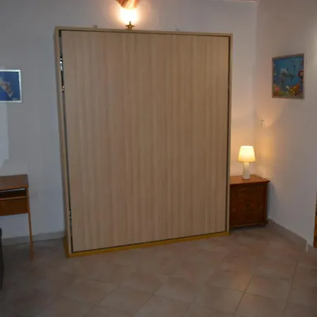 Scala Di Korthi Ground Floor Διαμέρισμα